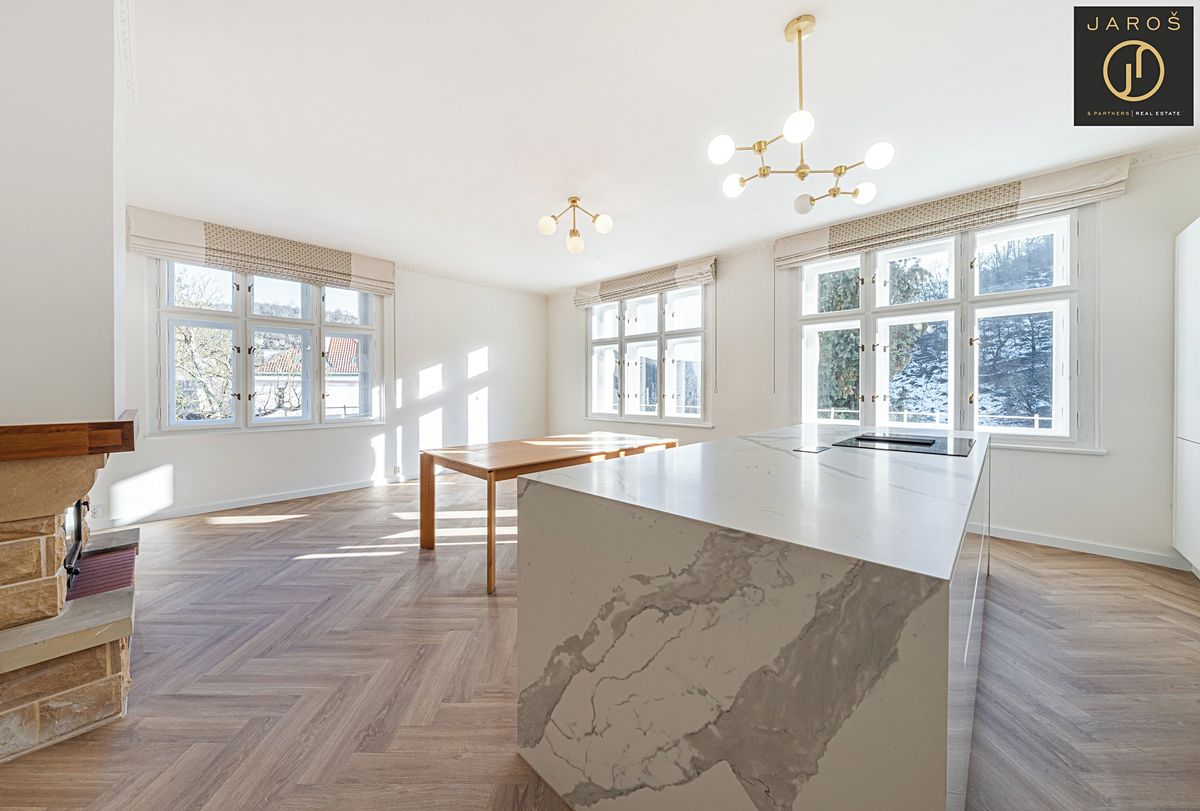 Prodej bytu 4+kk 121 m²