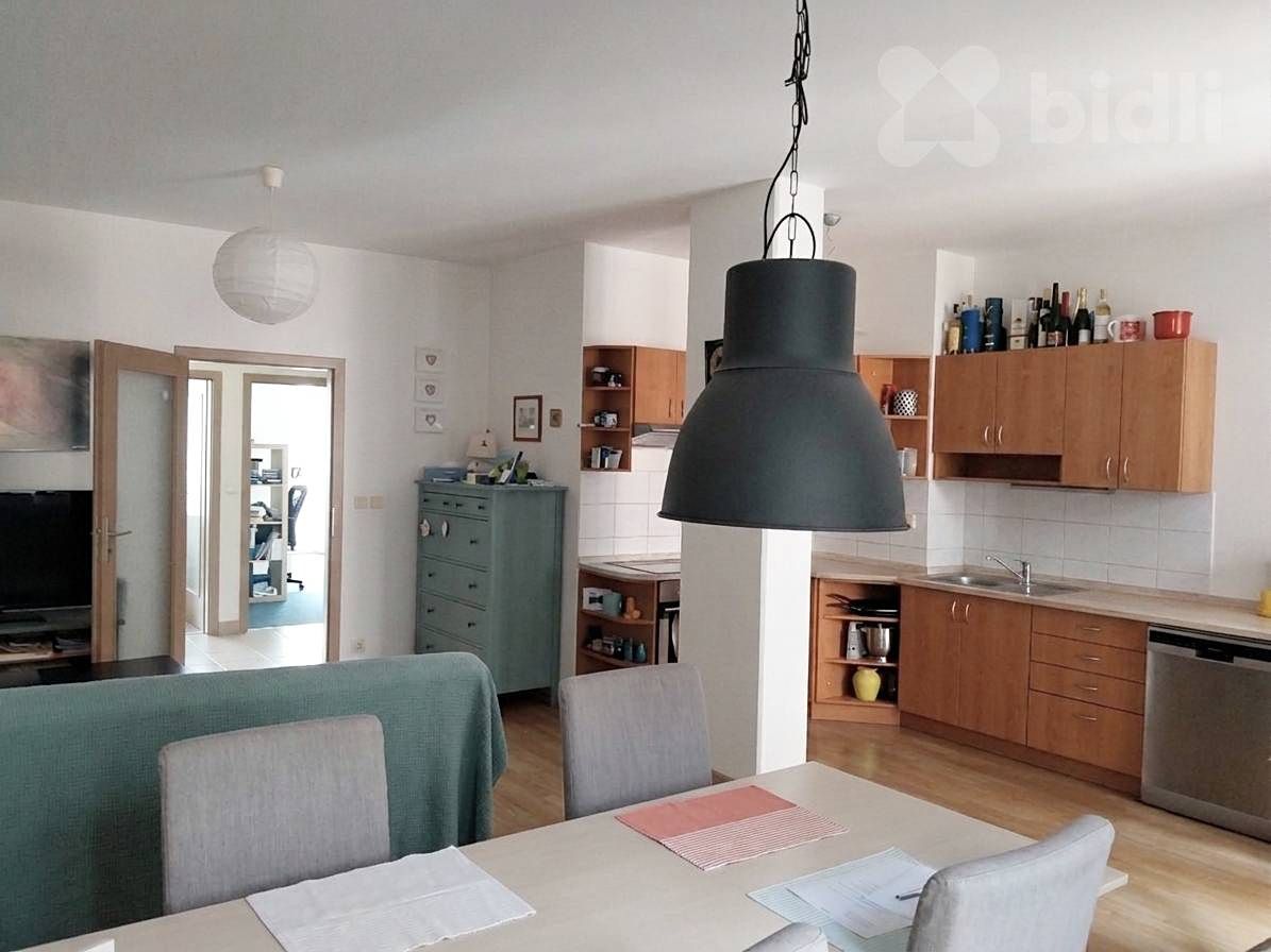Pronájem bytu 4+kk 108 m²