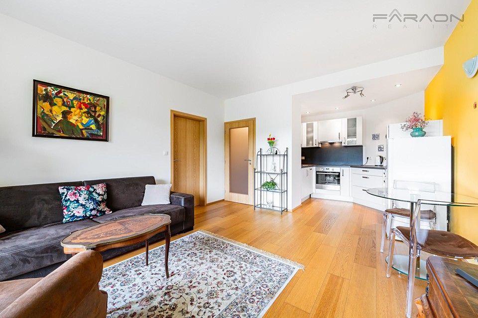 Pronájem bytu 2+kk 50 m²