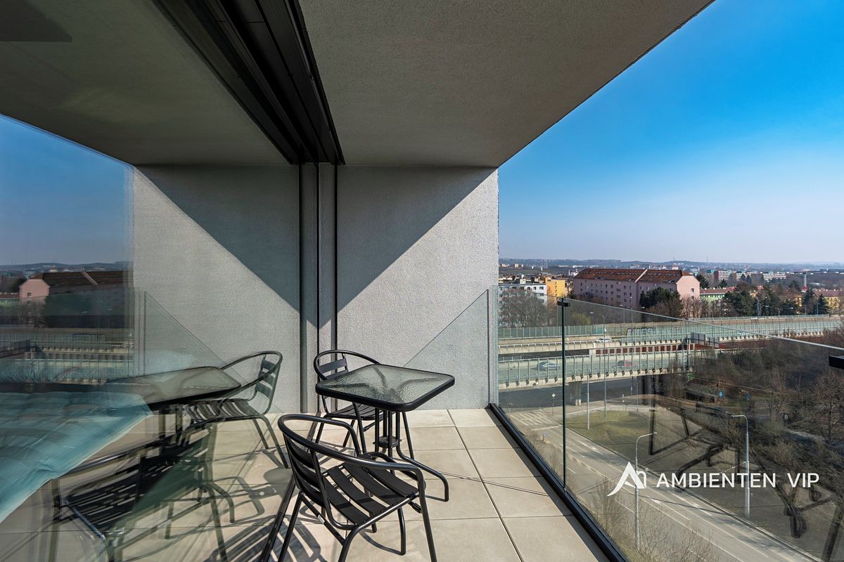 Pronájem bytu 1+kk 42 m² – fotografie 4