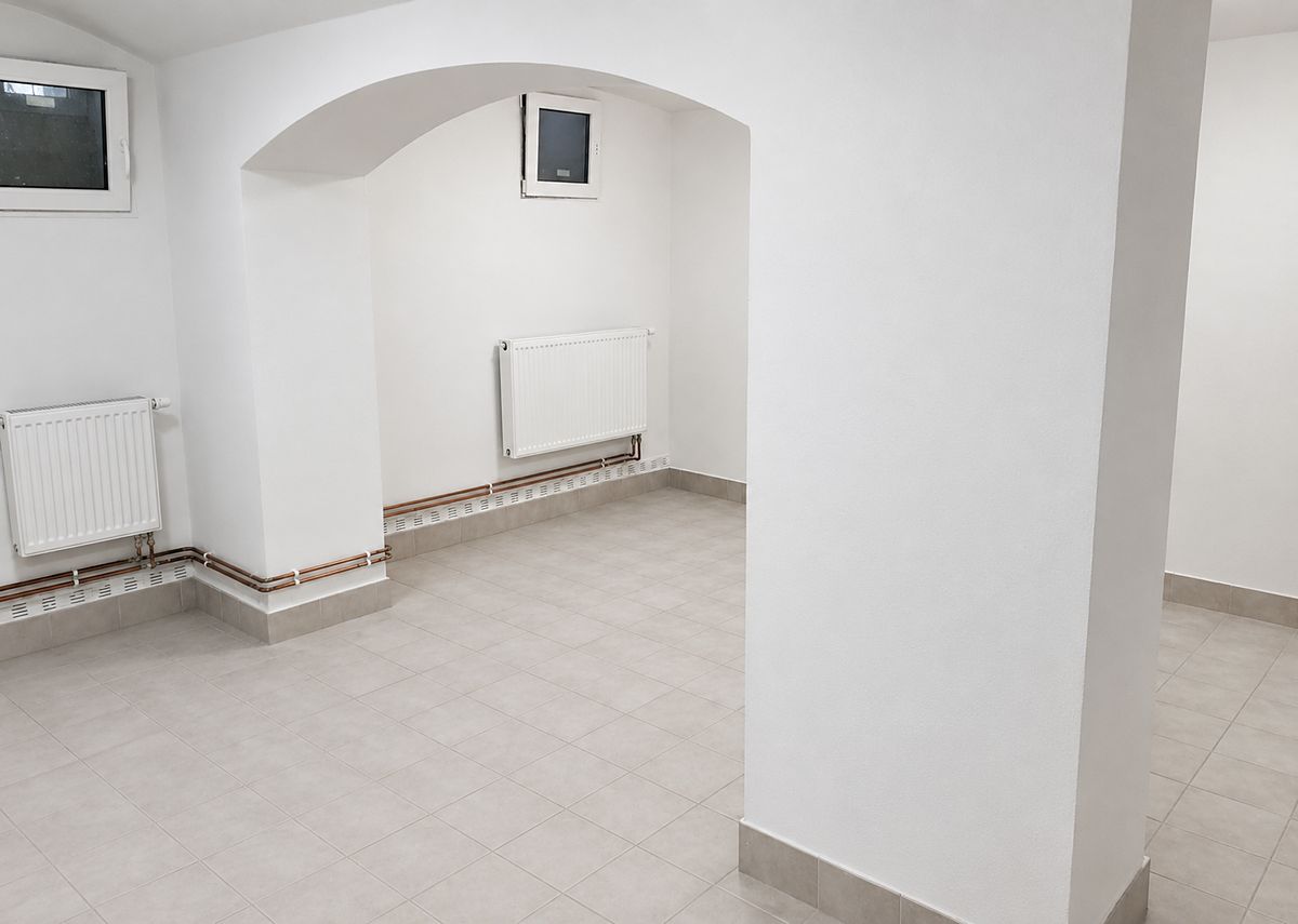 Pronájem kanceláře 64 m² – fotografie 2