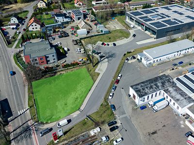 Pronájem komerčního pozemku 1500 m²