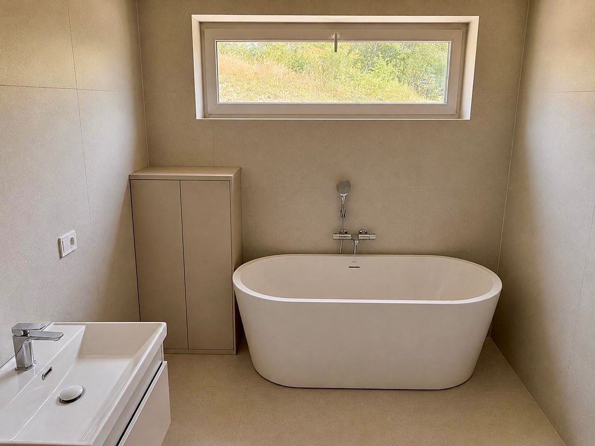 Prodej rodinného domu 136 m², pozemek 914 m² – fotografie 2
