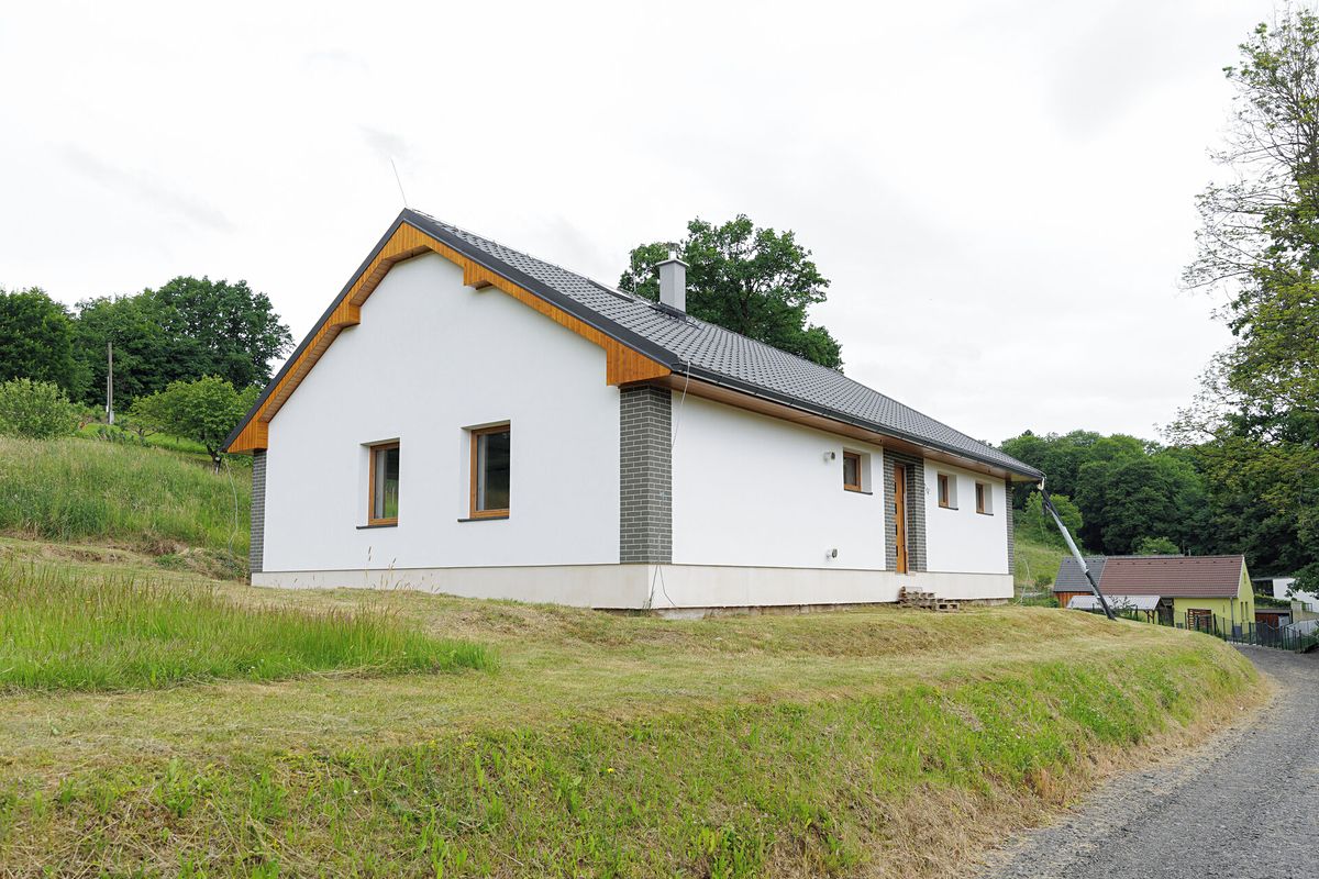 Prodej rodinného domu 127 m², pozemek 3187 m² – fotografie 2