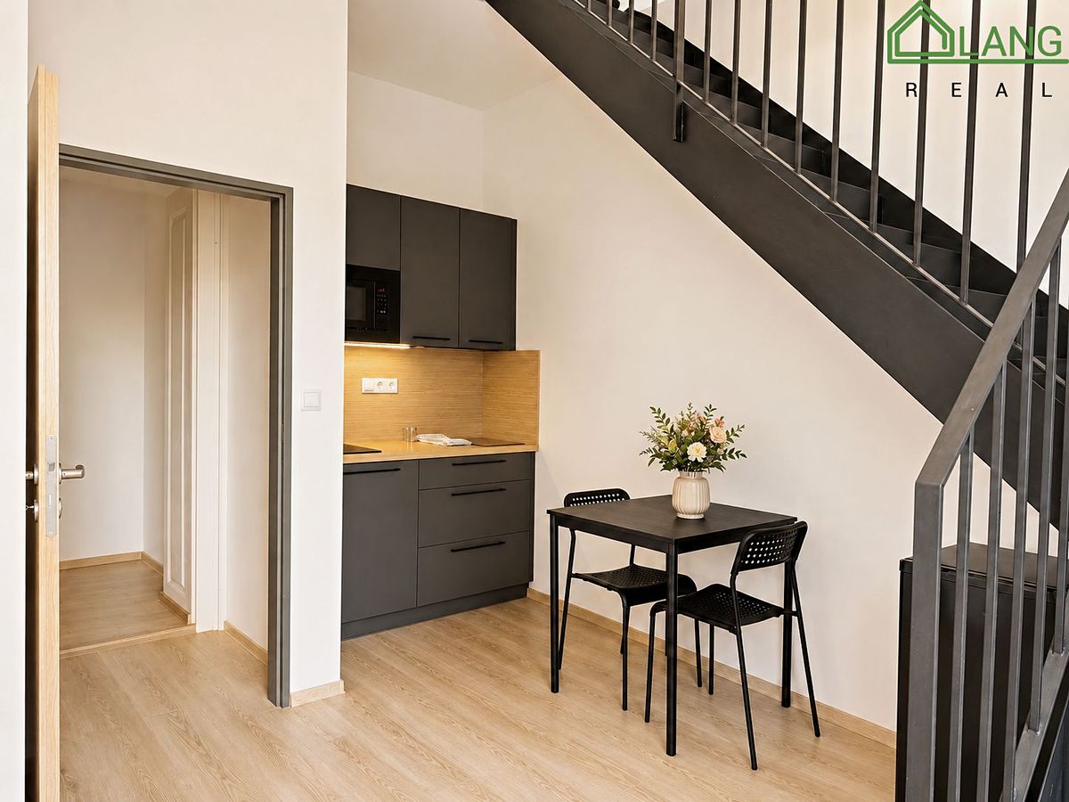 Pronájem bytu 2+kk 49 m²