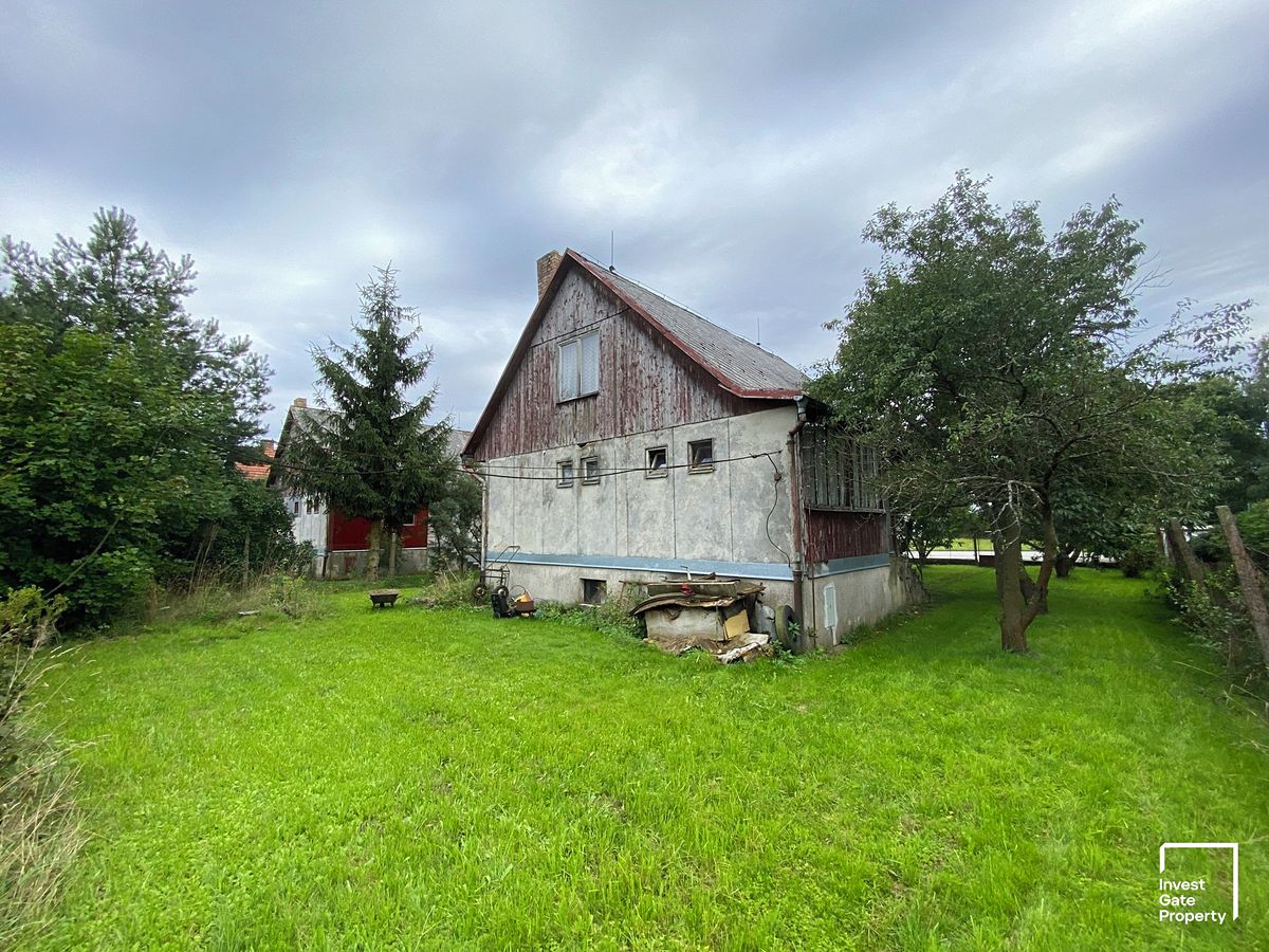 Prodej rodinného domu 140 m², pozemek 1355 m² – fotografie 3