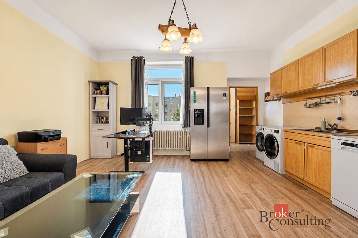 Prodej bytu 3+kk 76 m², Plzeň – fotka 1 z 3