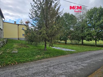 Prodej pozemku 1155 m²