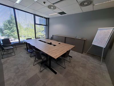 Pronájem kanceláře 572 m²