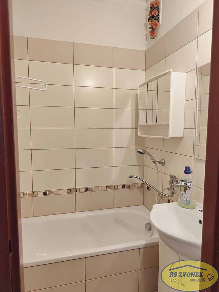 Pronájem bytu 3+1 72 m² – fotografie 5