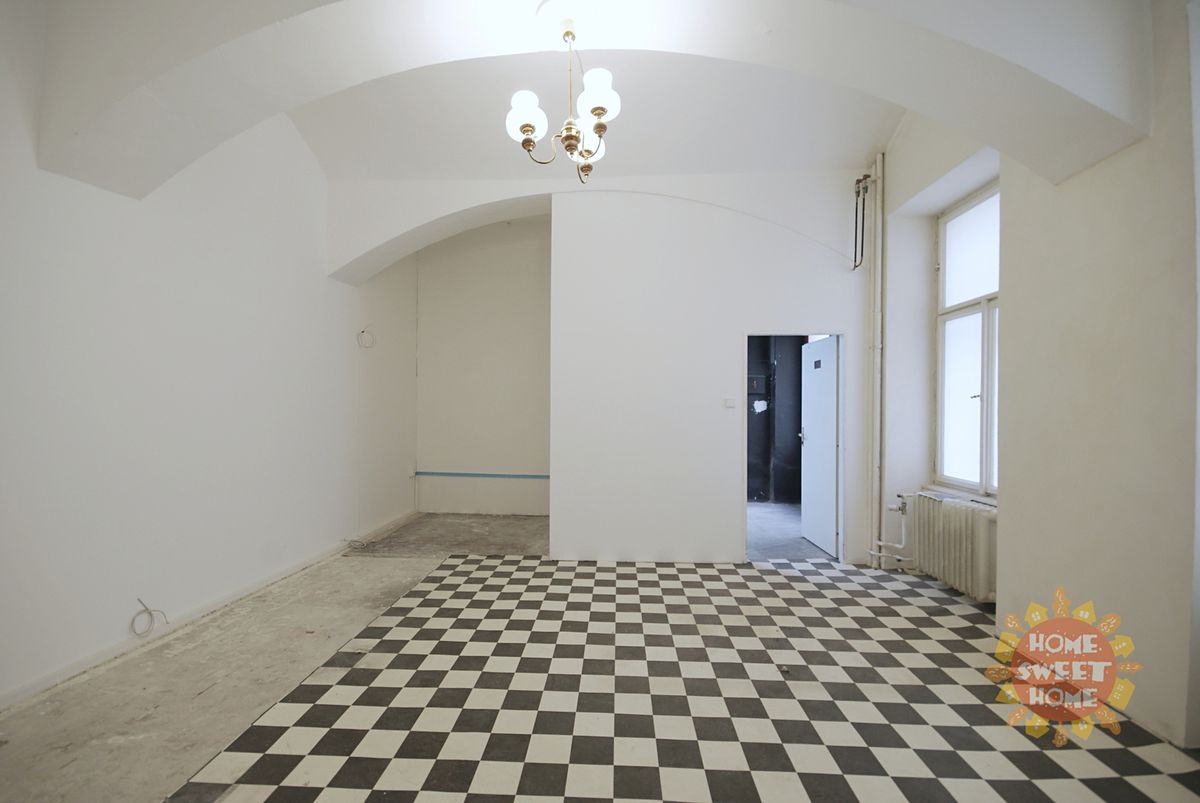 Pronájem kanceláře 76 m² – fotografie 2