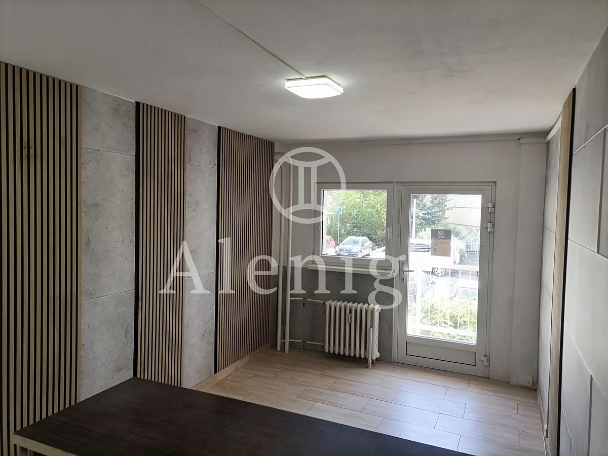 Prodej obchodního prostoru 15 m²