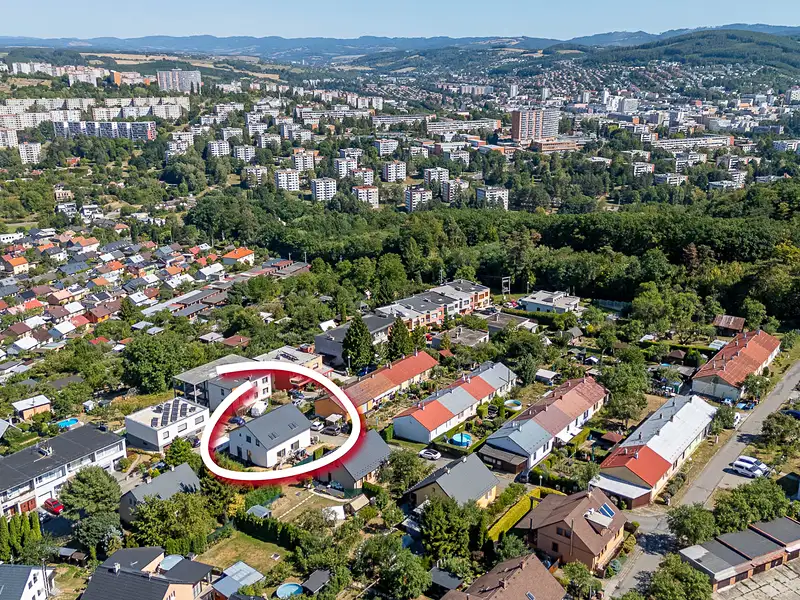 Prodej rodinného domu 92 m², pozemek 136 m², Zlín – náhled fotky 3