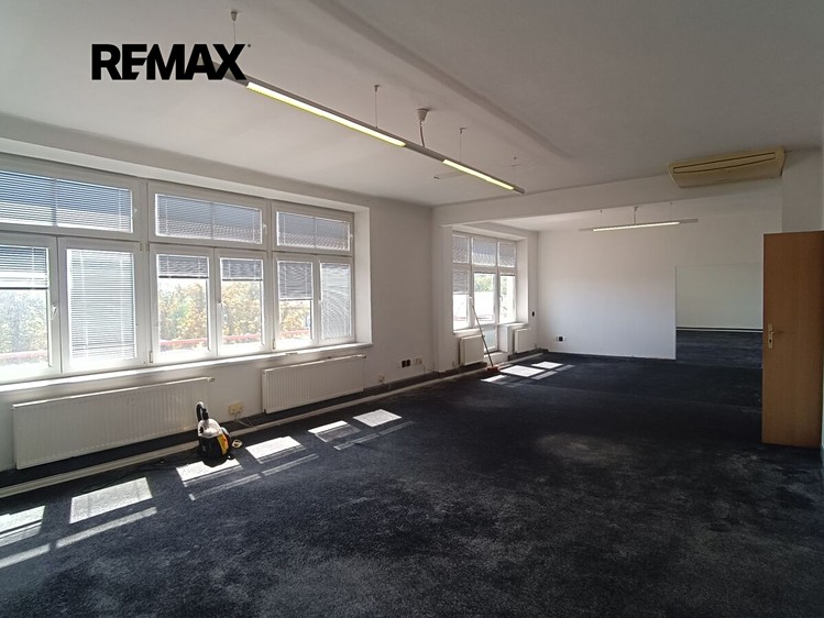 Gewerbefläche zur Miete, 319 m² (1 von 18)