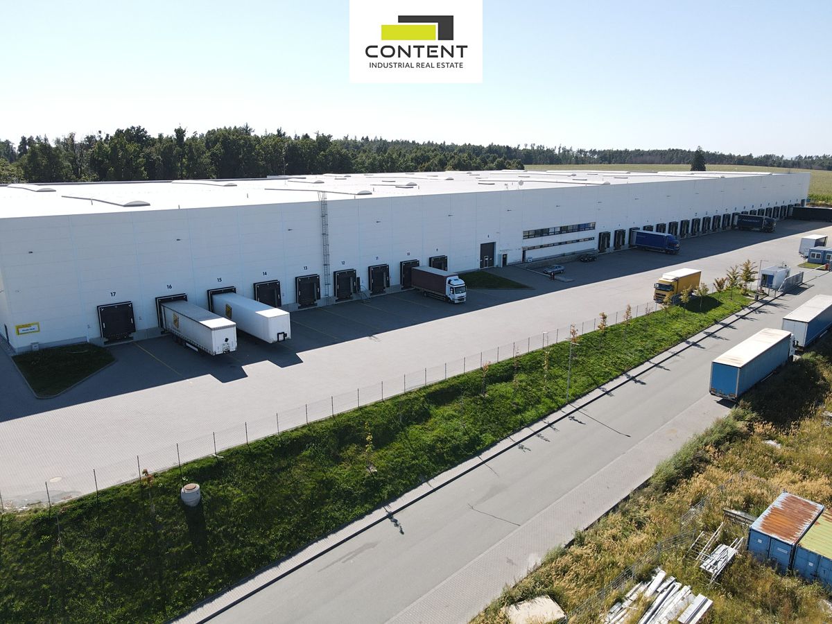 Pronájem výrobní haly, prostoru 32000 m² – fotografie 2
