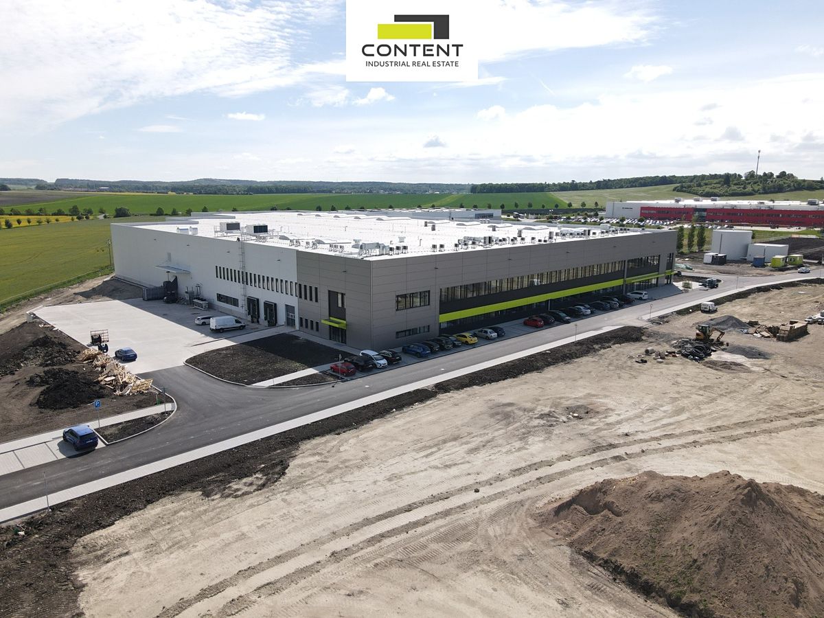 Pronájem skladového prostoru 6988 m² – fotografie 5