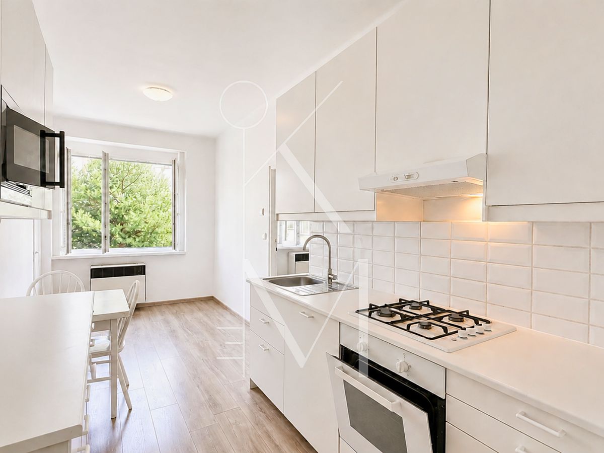 Pronájem bytu 2+kk 43 m²