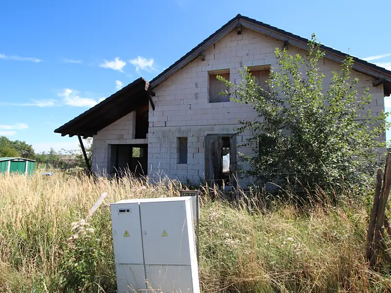 Prodej rodinného domu 200 m², pozemek 1017 m², Dobrovítov – náhled fotky 3