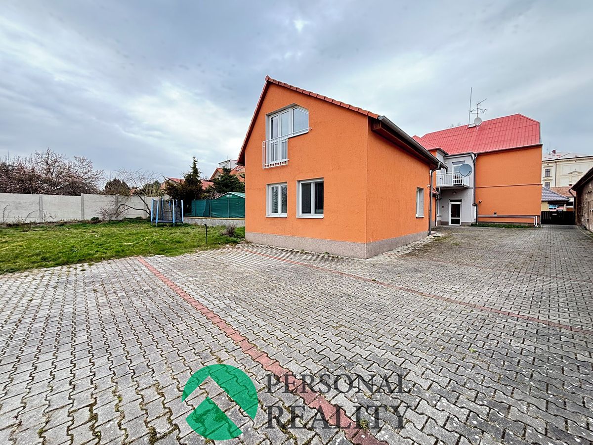 Prodej vícegeneračního domu 265 m², pozemek 904 m² – fotografie 5