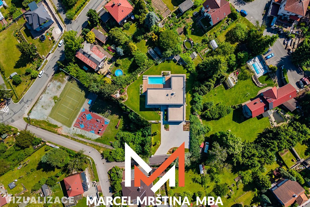 Prodej stavebního pozemku 1657 m² – fotografie 2