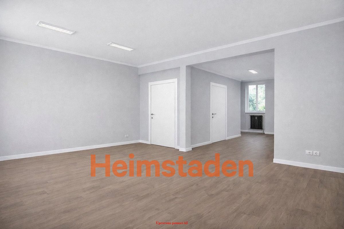 Pronájem kanceláře 86 m² – fotografie 2