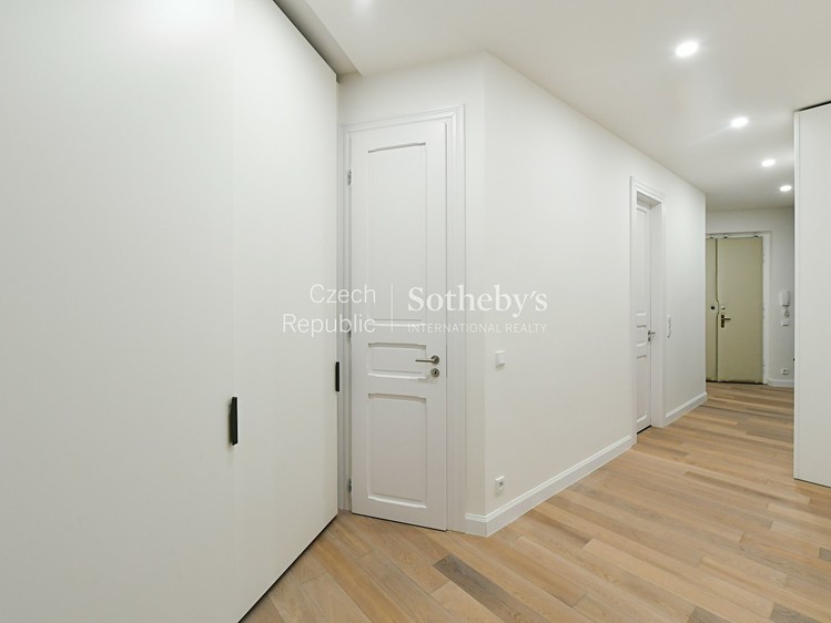 Квартира 4+kk в оренду, 118 м² (24 з 25)