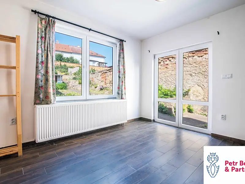 Prodej rodinného domu 189 m², pozemek 450 m², Rakovník – náhled fotky 2