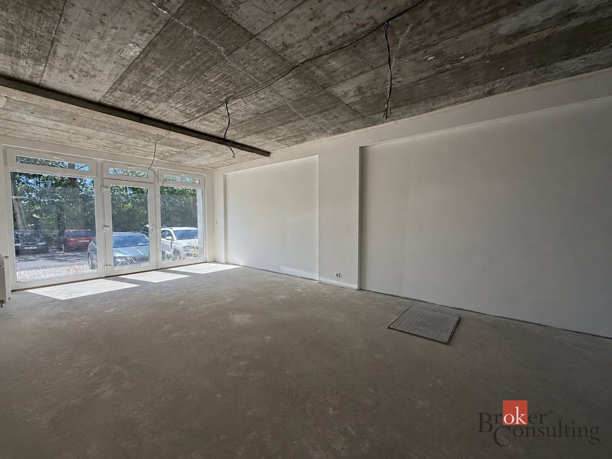 Prodej obchodního prostoru 62 m² – fotografie 5