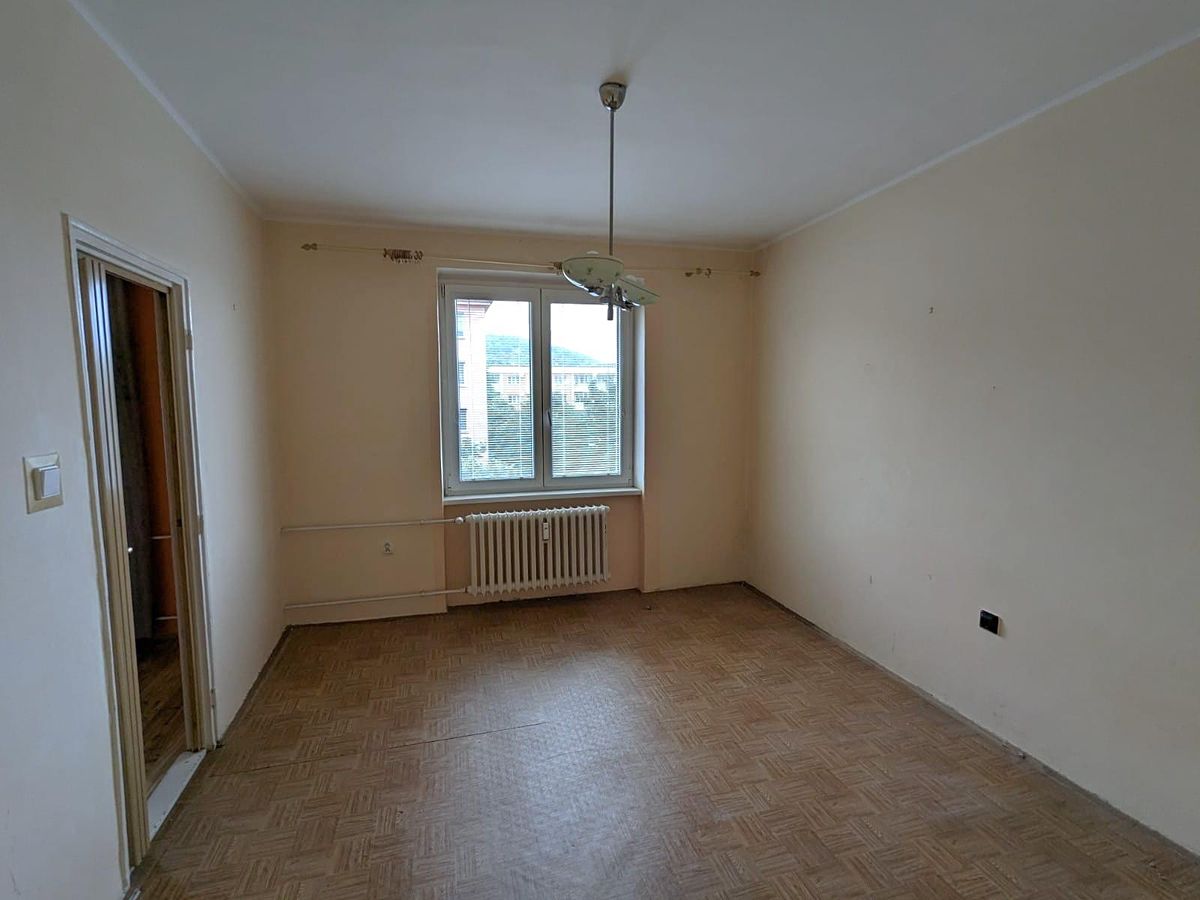 Pronájem bytu 2+1 54 m² – fotografie 3