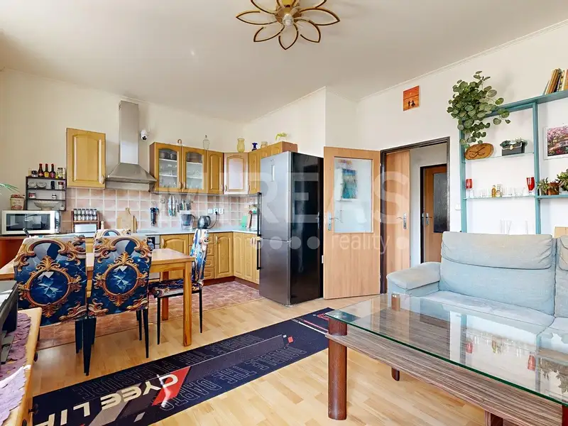Prodej bytu 2+kk 57 m², Milovice – náhled fotky 3