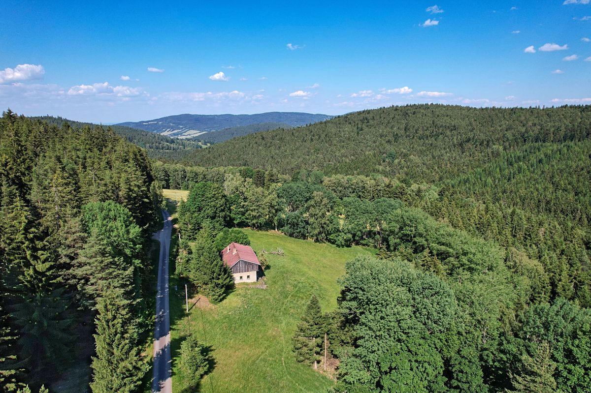 Prodej stavebního pozemku 2169 m² – fotografie 5