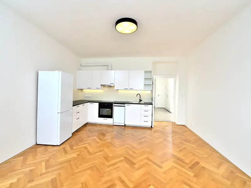 Pronájem bytu 3+kk 82 m², Praha – náhled fotky 1