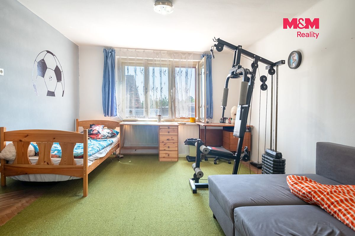 Prodej rodinného domu 125 m², pozemek 936 m² – fotografie 5