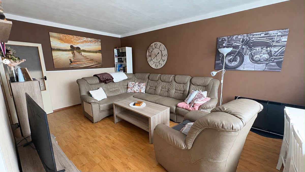 Pronájem bytu 3+1 81 m² – fotografie 2