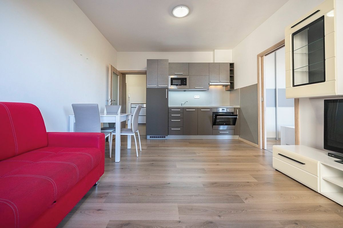Pronájem bytu 2+kk 45 m²