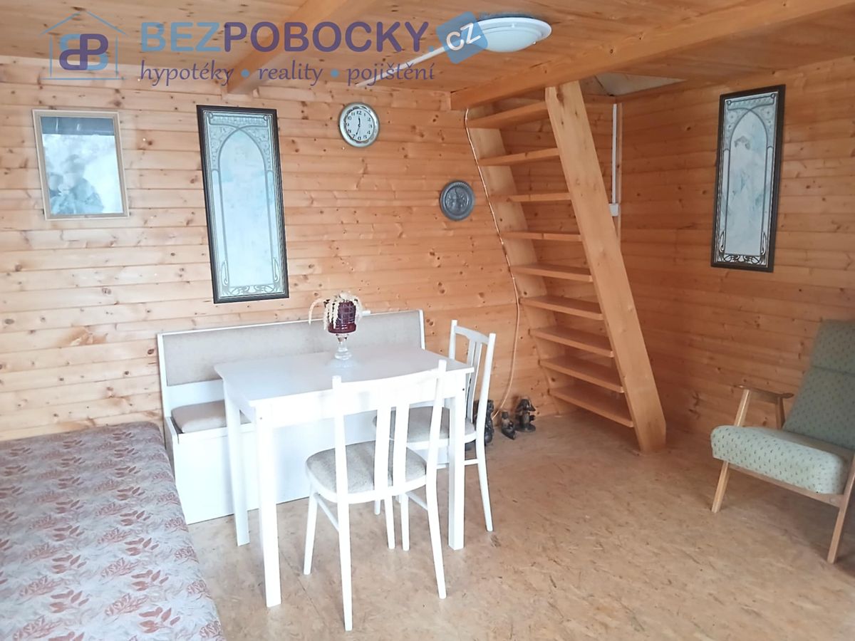 Prodej chaty 15 m², pozemek 22 m² – fotografie 3