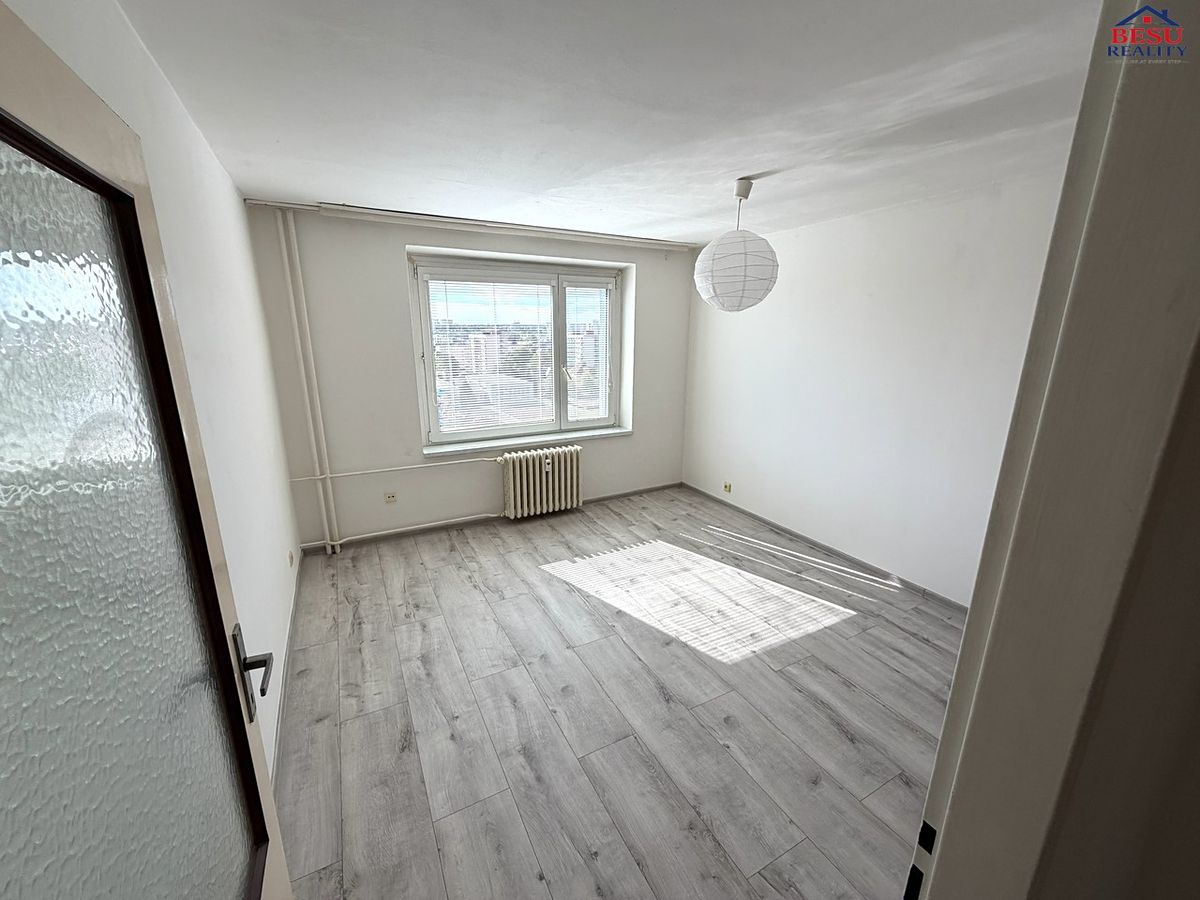 Pronájem bytu 1+1 37 m² – fotografie 4