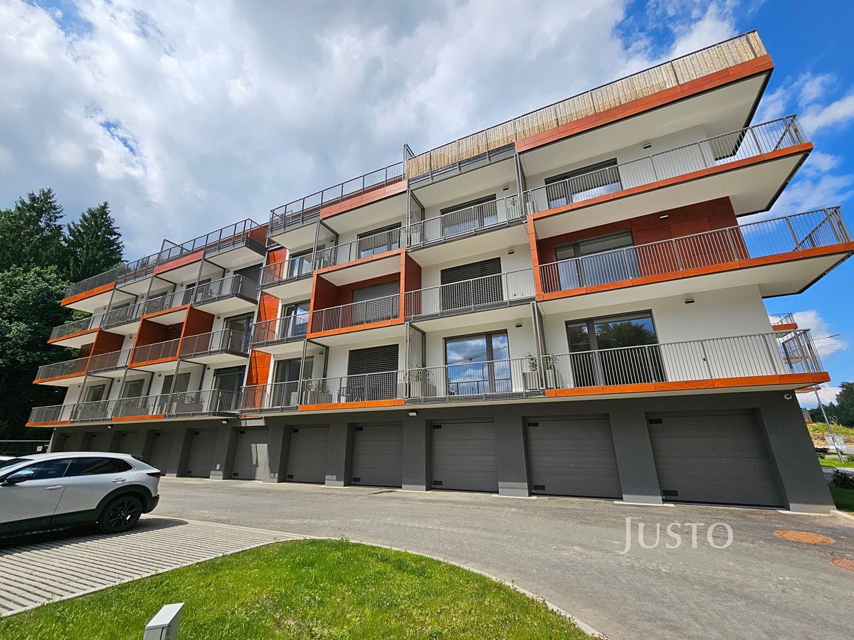 Pronájem bytu 1+kk 36 m²