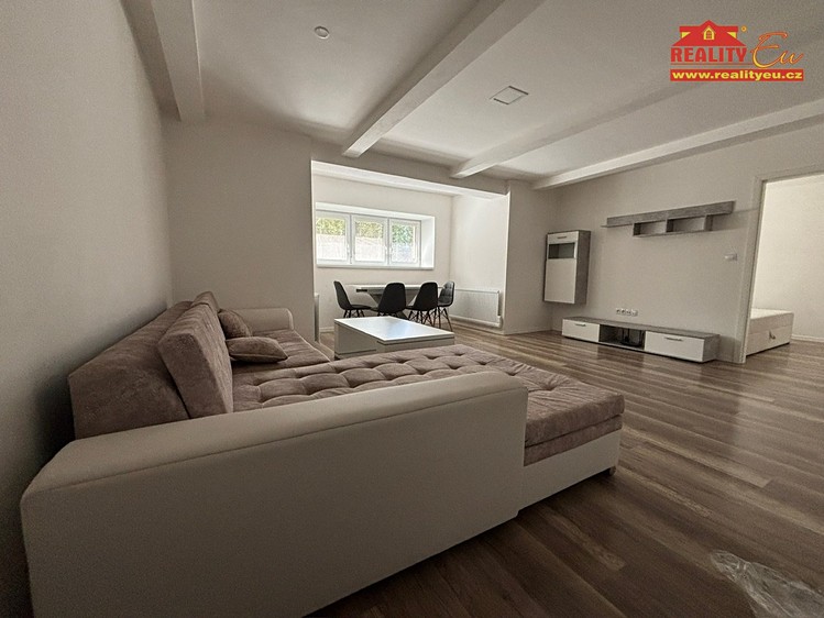 Prodej komerčního prostoru, 460 m² (15 z 20)