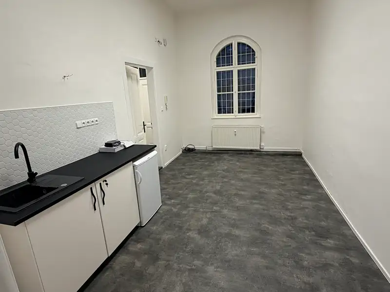 Pronájem kanceláře 104 m², Ostrava – náhled fotky 2