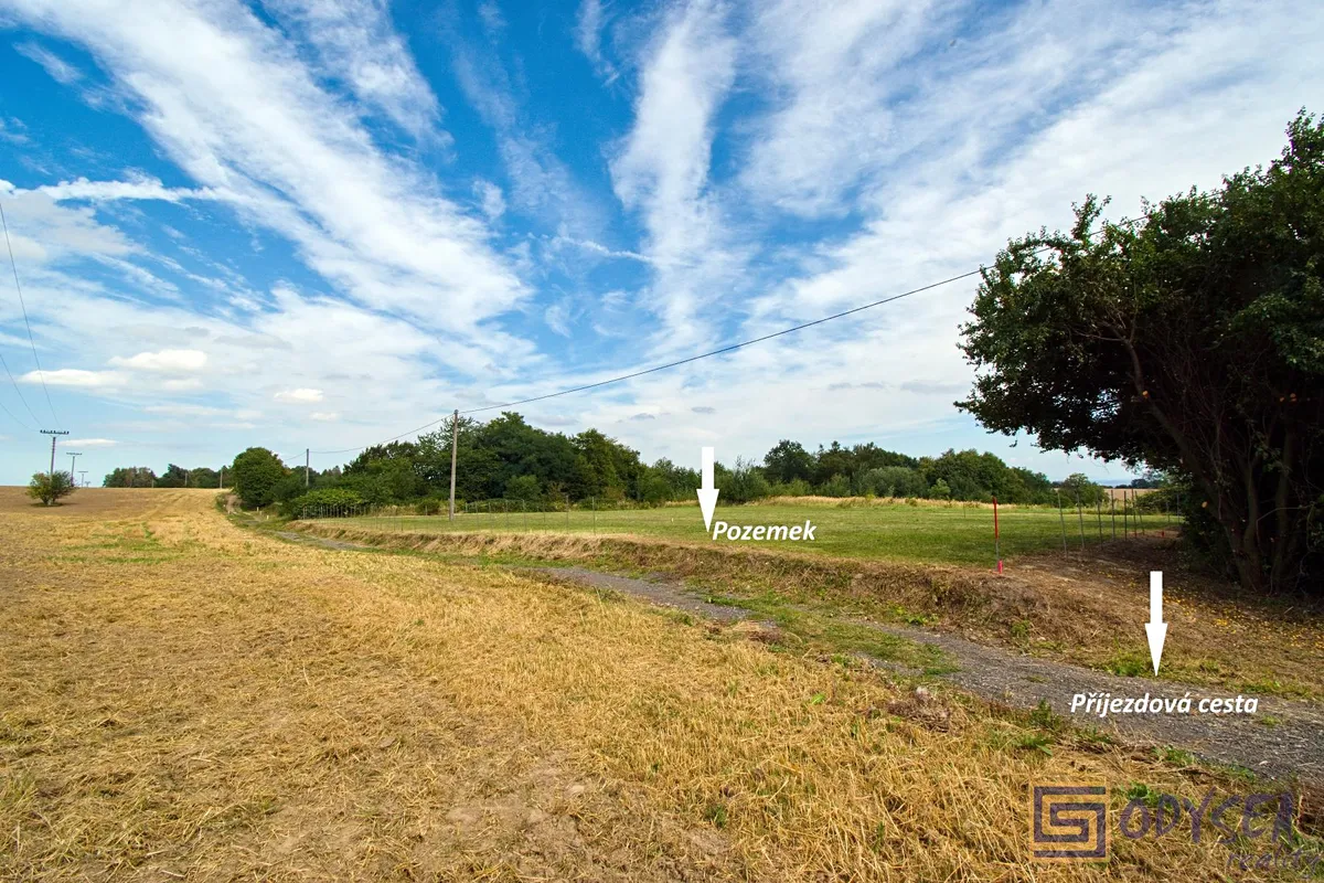 Prodej stavebního pozemku 1777 m²