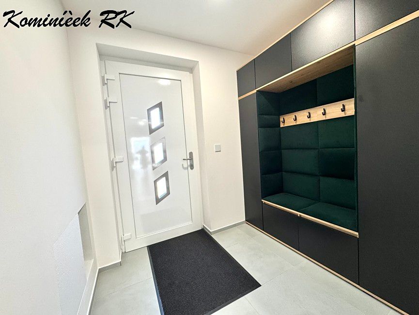 Prodej rodinného domu 115 m², pozemek 860 m² – fotografie 4