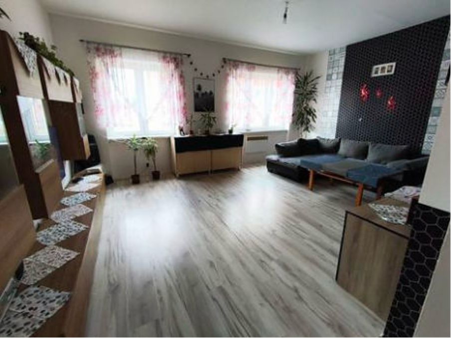 Prodej vícegeneračního domu 194 m², pozemek 271 m² – fotografie 3