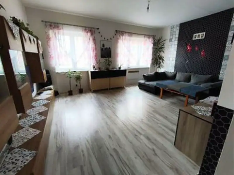Prodej vícegeneračního domu 194 m², pozemek 271 m², Ústí nad Labem – náhled fotky 3