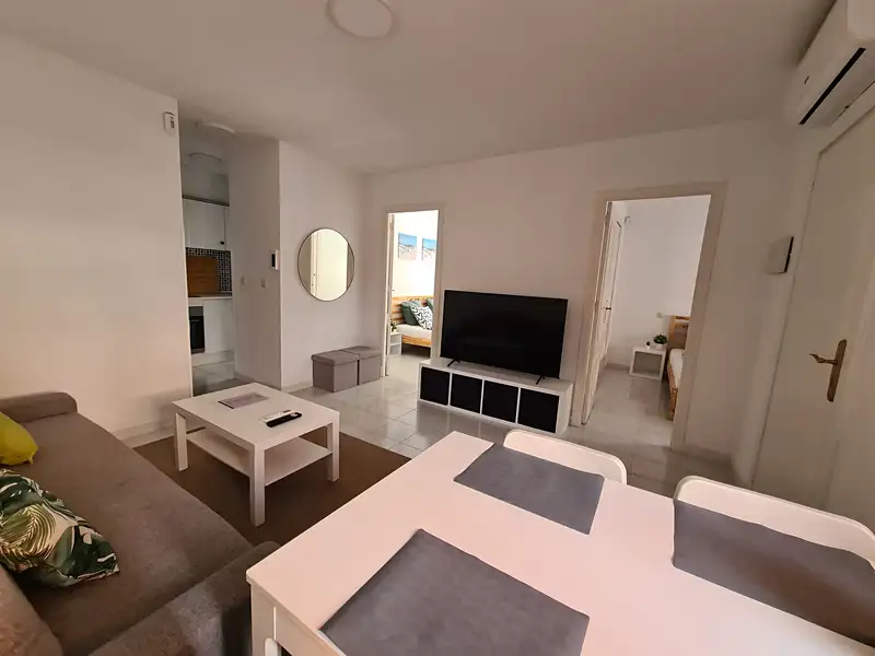 Pronájem rodinného domu 48 m², pozemek 80 m², Torrevieja – náhled fotky 1