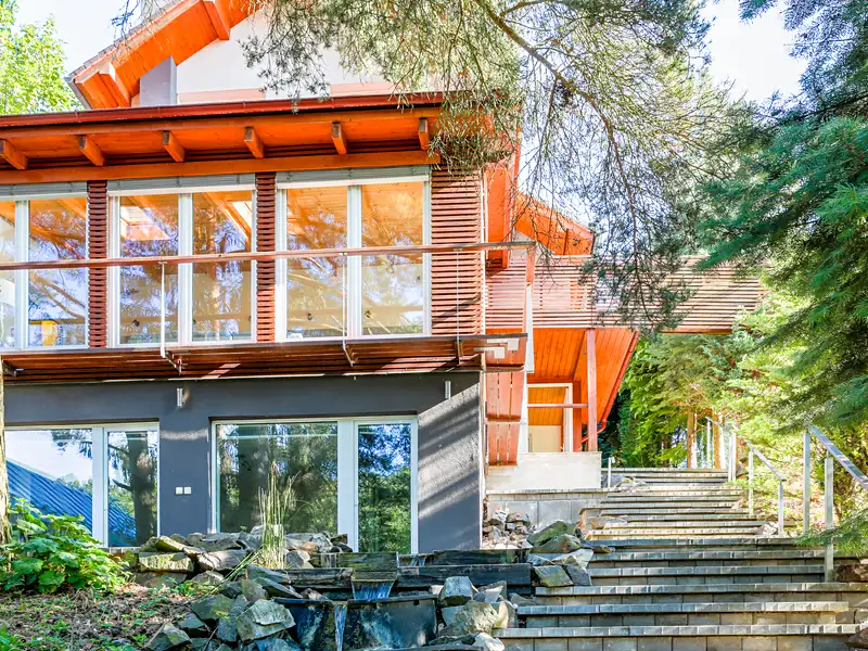 Pronájem vily 237 m², pozemek 1350 m², Popůvky – náhled fotky 1