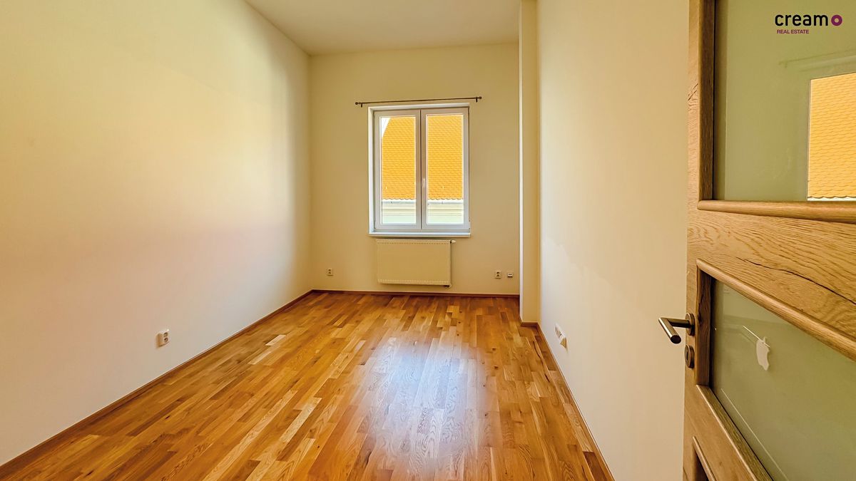 Pronájem bytu 3+kk 85 m² – fotografie 5