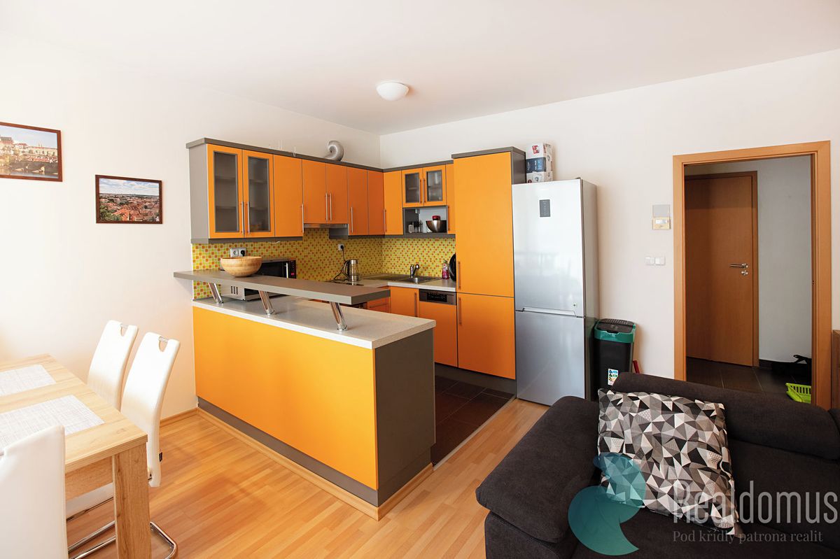 Pronájem bytu 3+kk 75 m² – fotografie 3