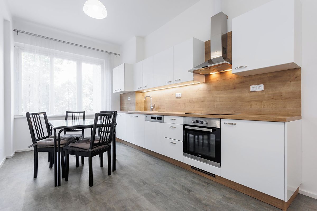 Pronájem bytu 1+kk 97 m²