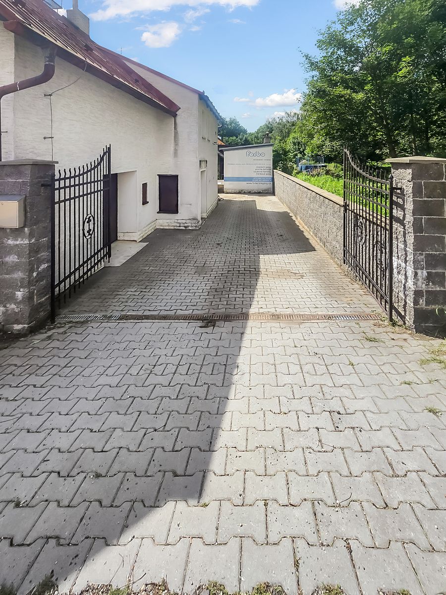 Prodej vícegeneračního domu 382 m², pozemek 259 m² – fotografie 4